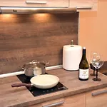 City Apartments 아파트 바르나